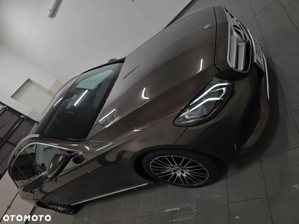 Mercedes-Benz Klasa E 220 d 9G-TRONIC AMG Line - 3