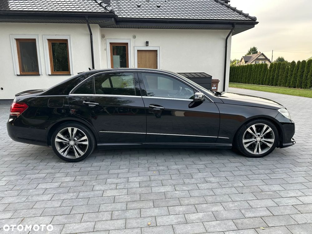 Mercedes-Benz Klasa E 350 4Matic 7G-TRONIC Avantgarde - 4