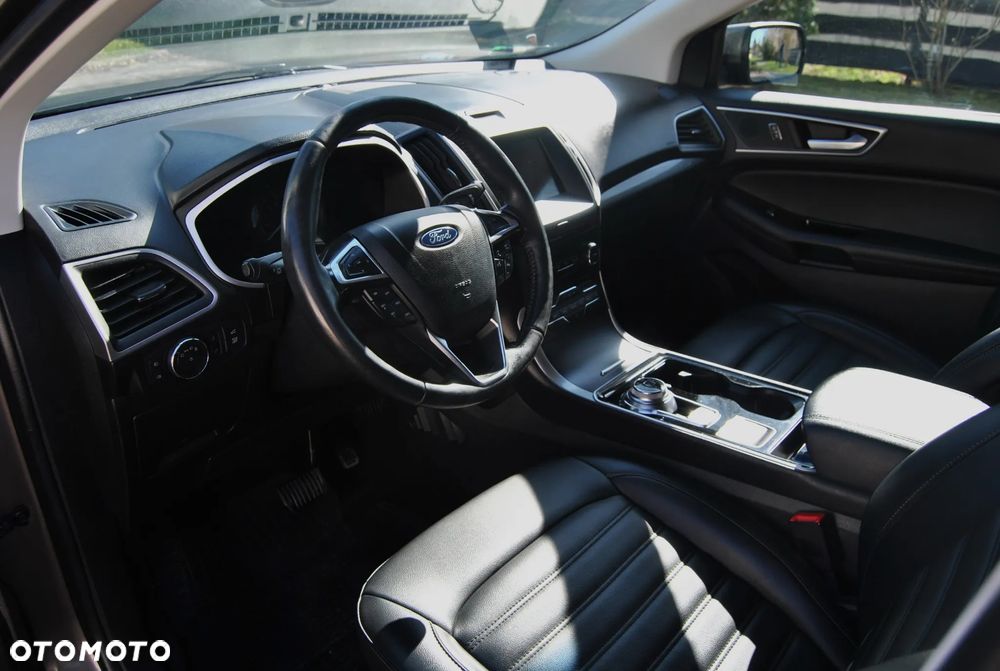 Ford Edge - 5