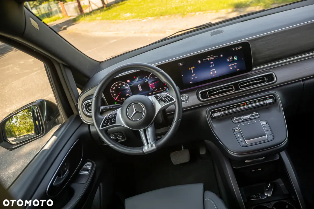 Mercedes-Benz Klasa V 250 d extralang 9G-TRONIC Avantgarde - 36
