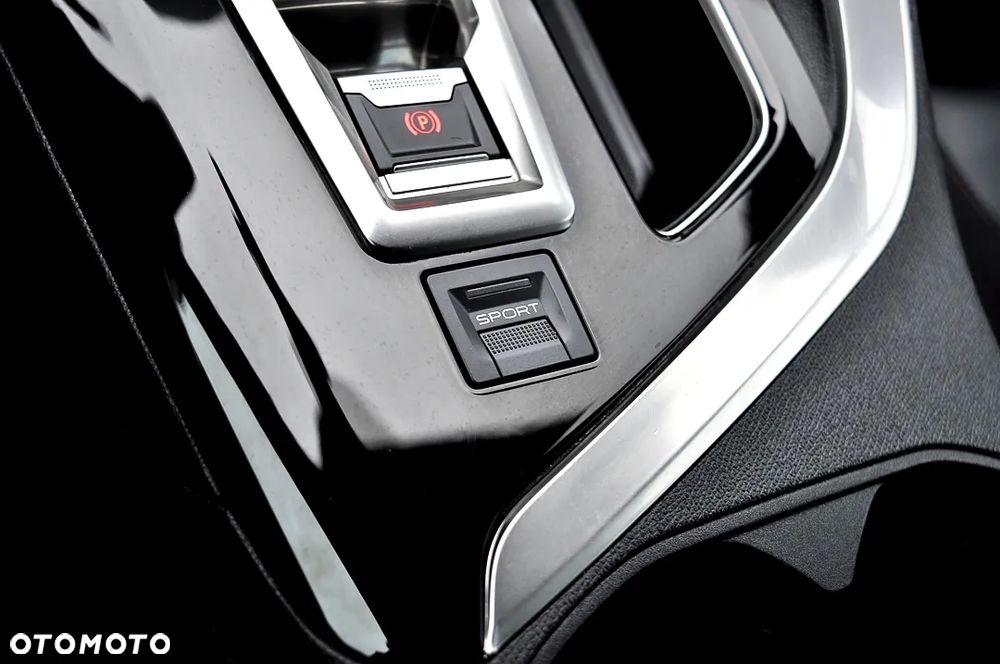 Peugeot 5008 BlueHDI 180 EAT8 GT Pack - 30