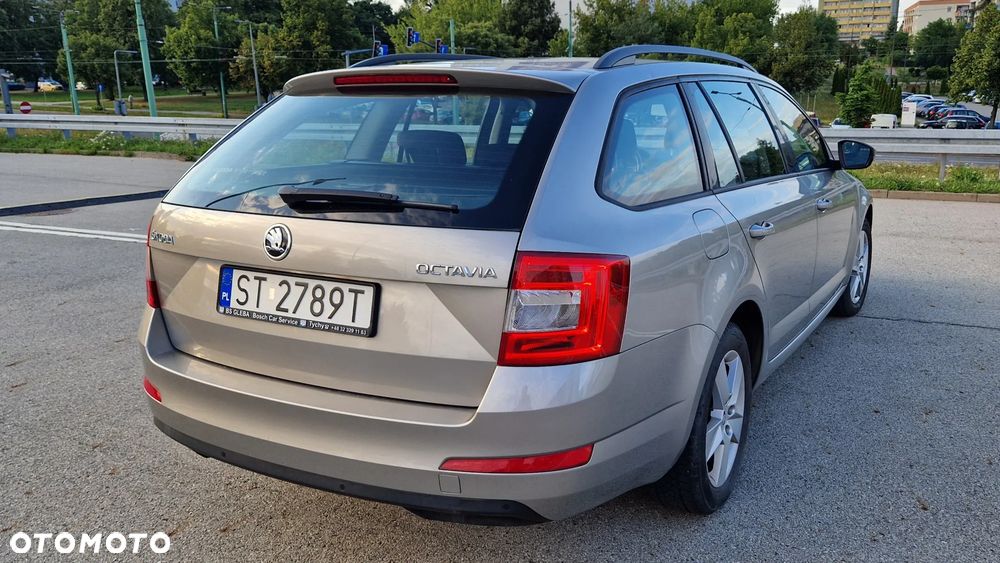 Skoda Octavia 1.6 TDI Ambition - 7