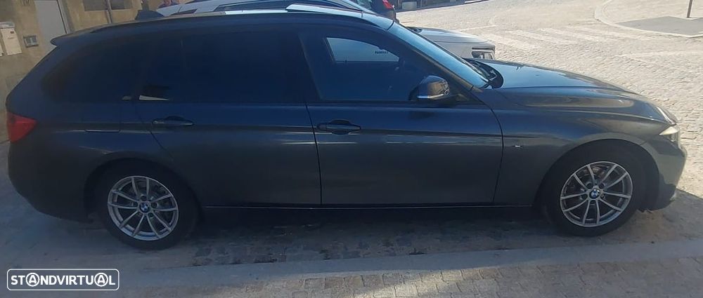 BMW 320 d Aut. Efficient Dynamics Edition Sport Line - 11