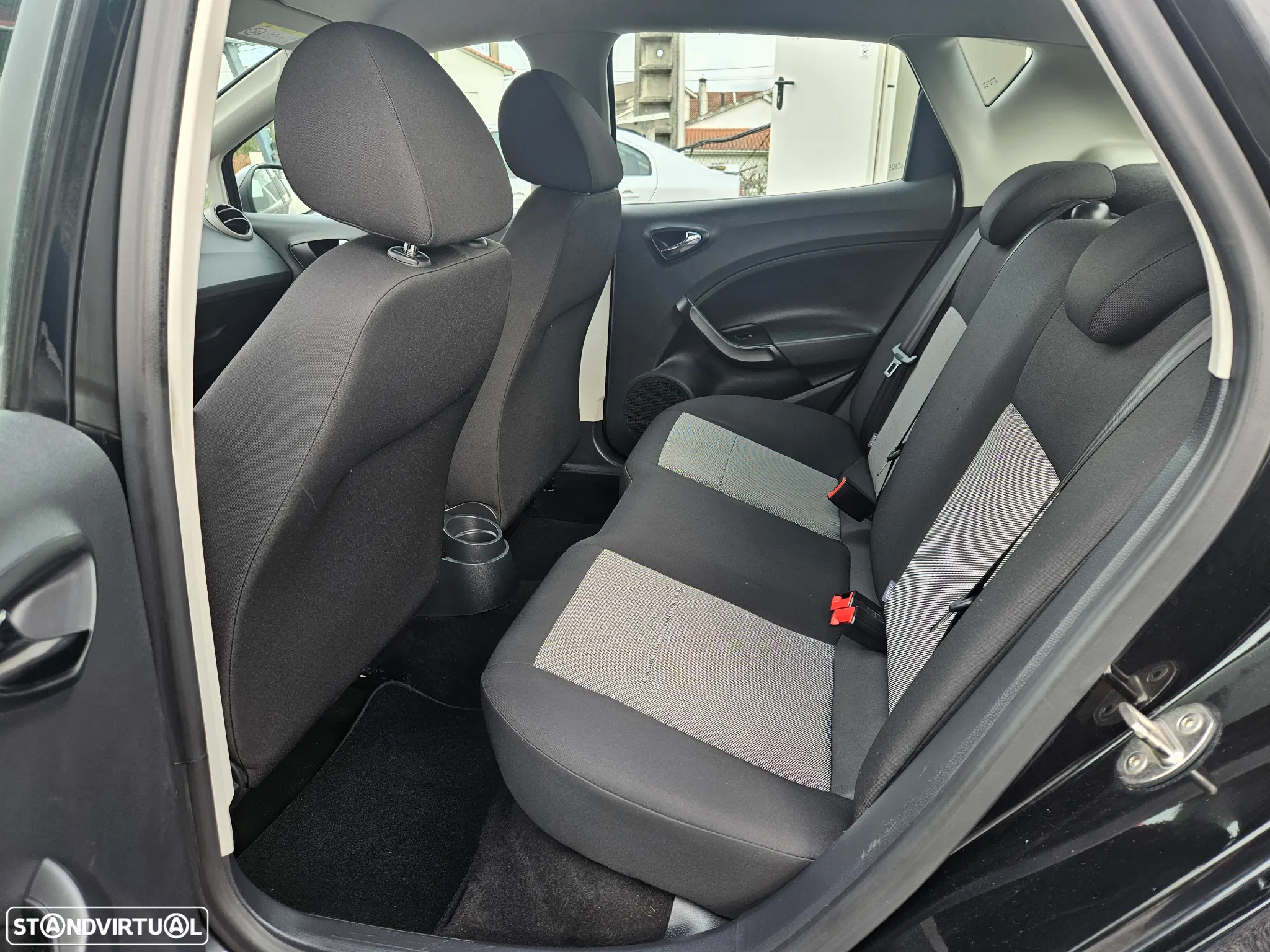 SEAT Ibiza 1.0 Reference - 14