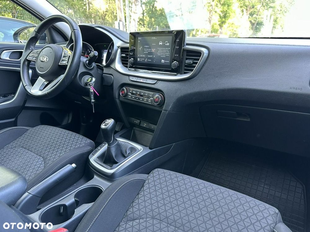 Kia Ceed - 18