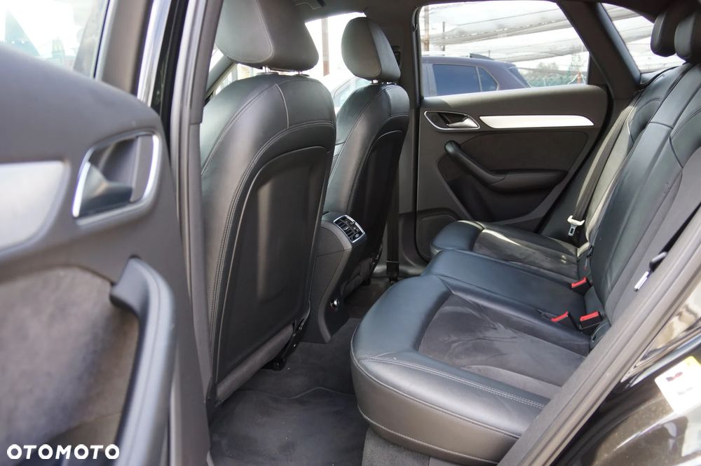 Audi Q3 2.0 TDI Quattro S tronic sport - 28