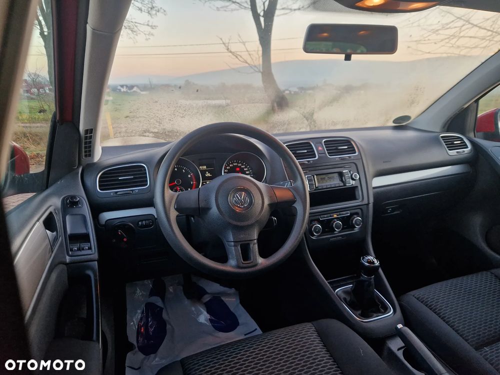 Volkswagen Golf 1.6 Comfortline - 10