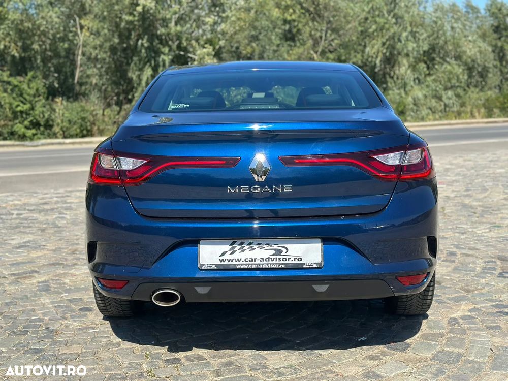 Renault Megane TCe Business - 14