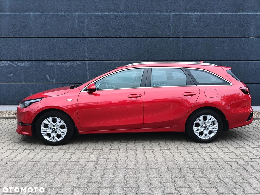 Kia Ceed 1.5 T-GDI M - 11