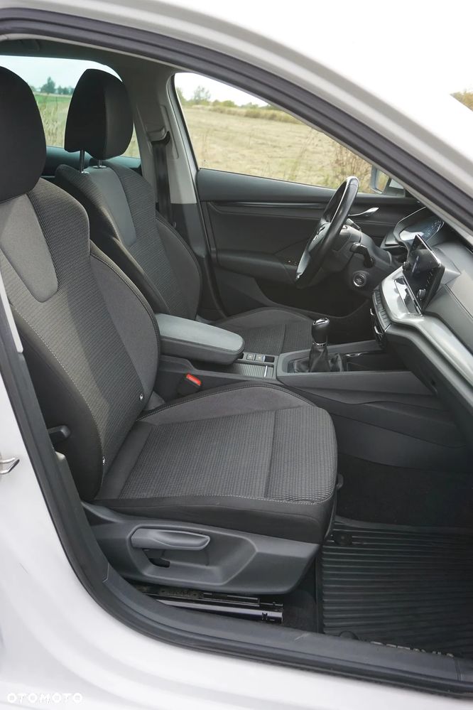 Skoda Octavia 2.0 TDI Ambition - 17