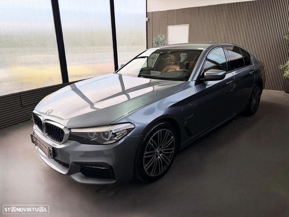 BMW 530 e iPerformance Pack M - 1
