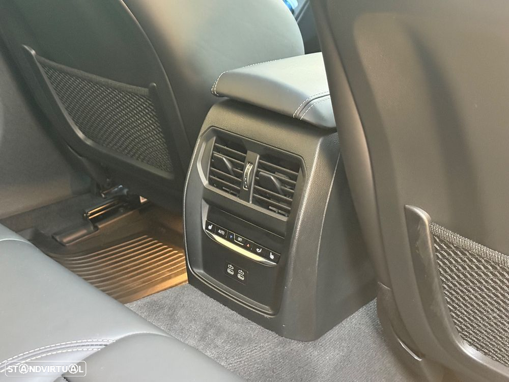 BMW i4 M50 - 12