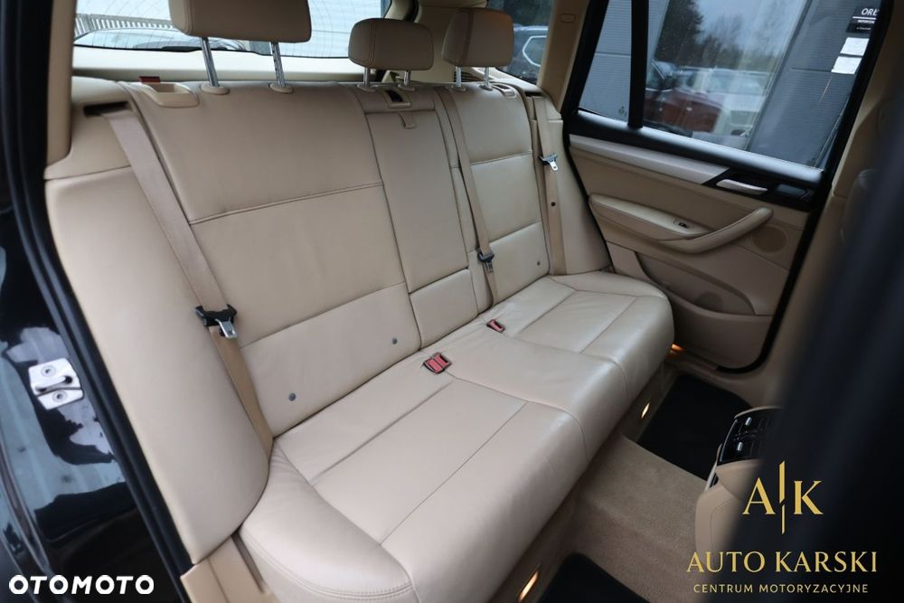 BMW X3 - 32