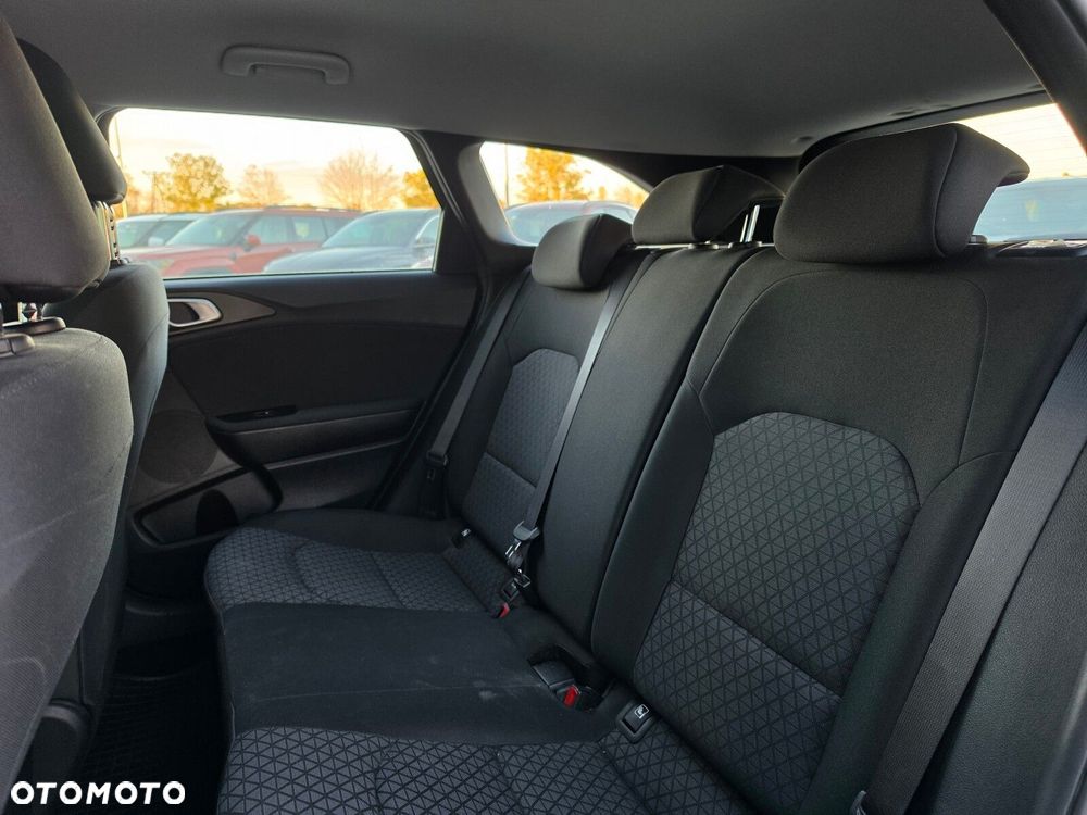 Kia Ceed 1.0 T-GDI S - 27