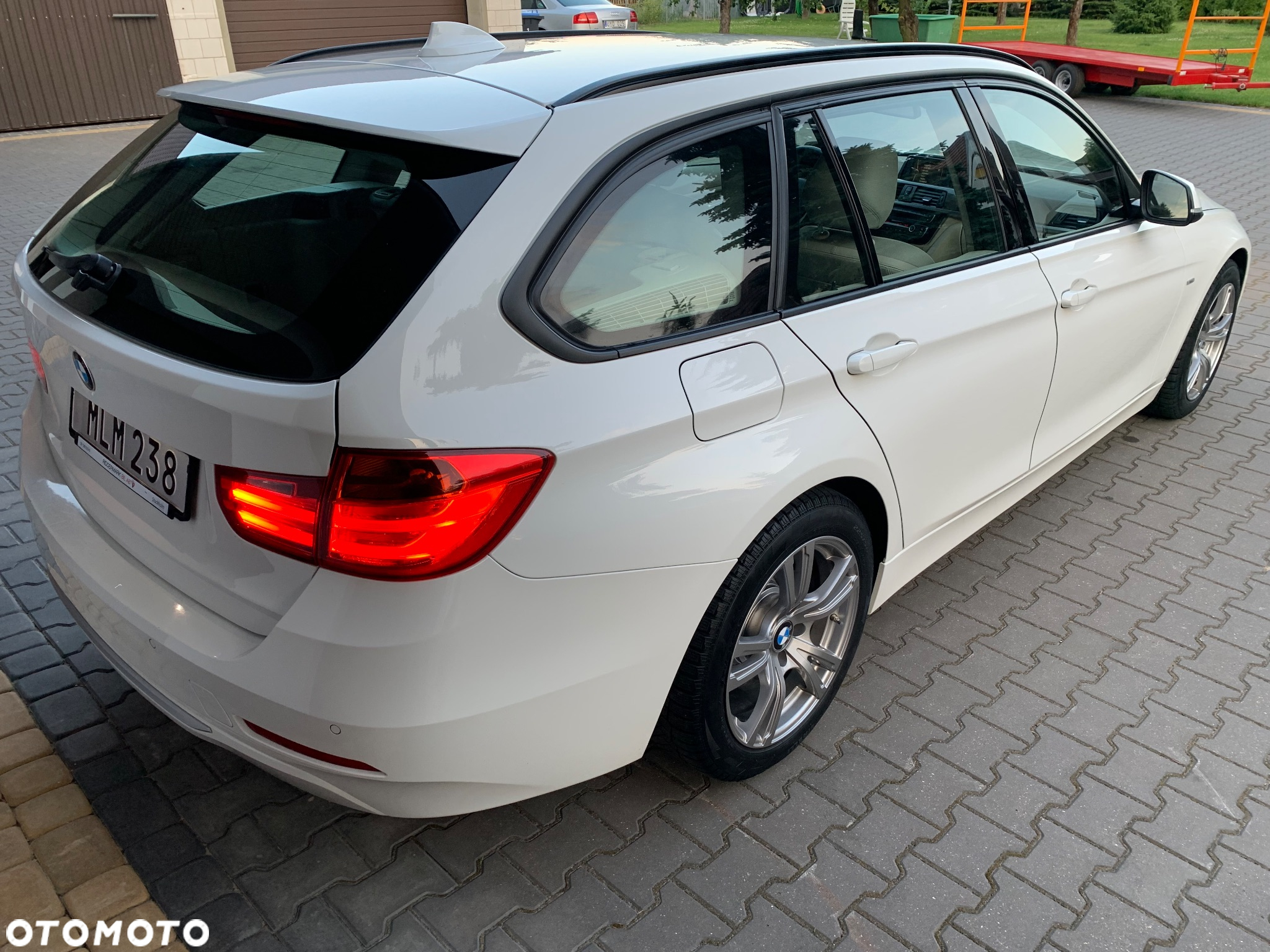 BMW Seria 3 318d Touring Modern Line - 8