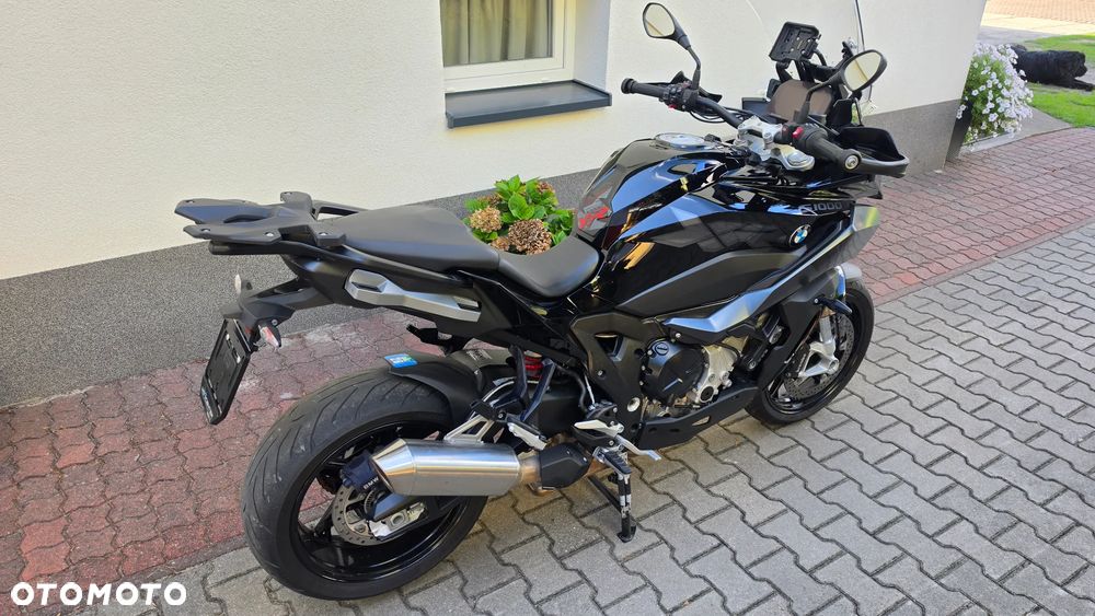 BMW XR - 27
