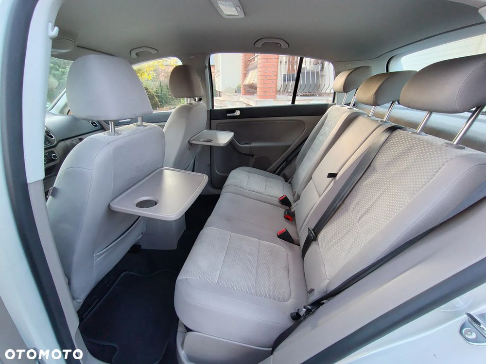 Volkswagen Golf Plus 1.6 Comfortline - 10