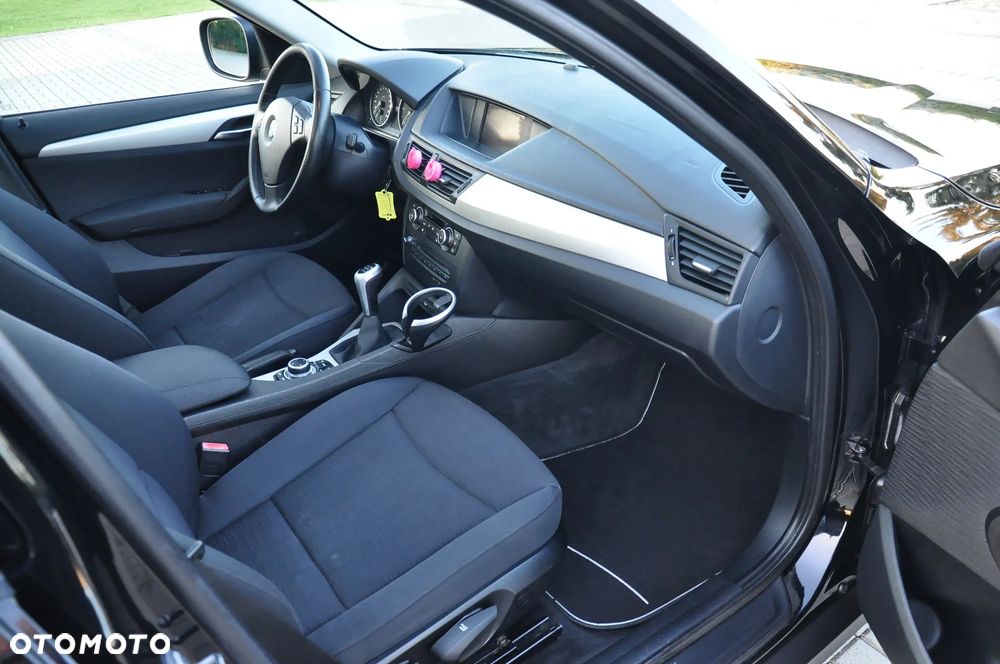 BMW X1 xDrive20d - 28