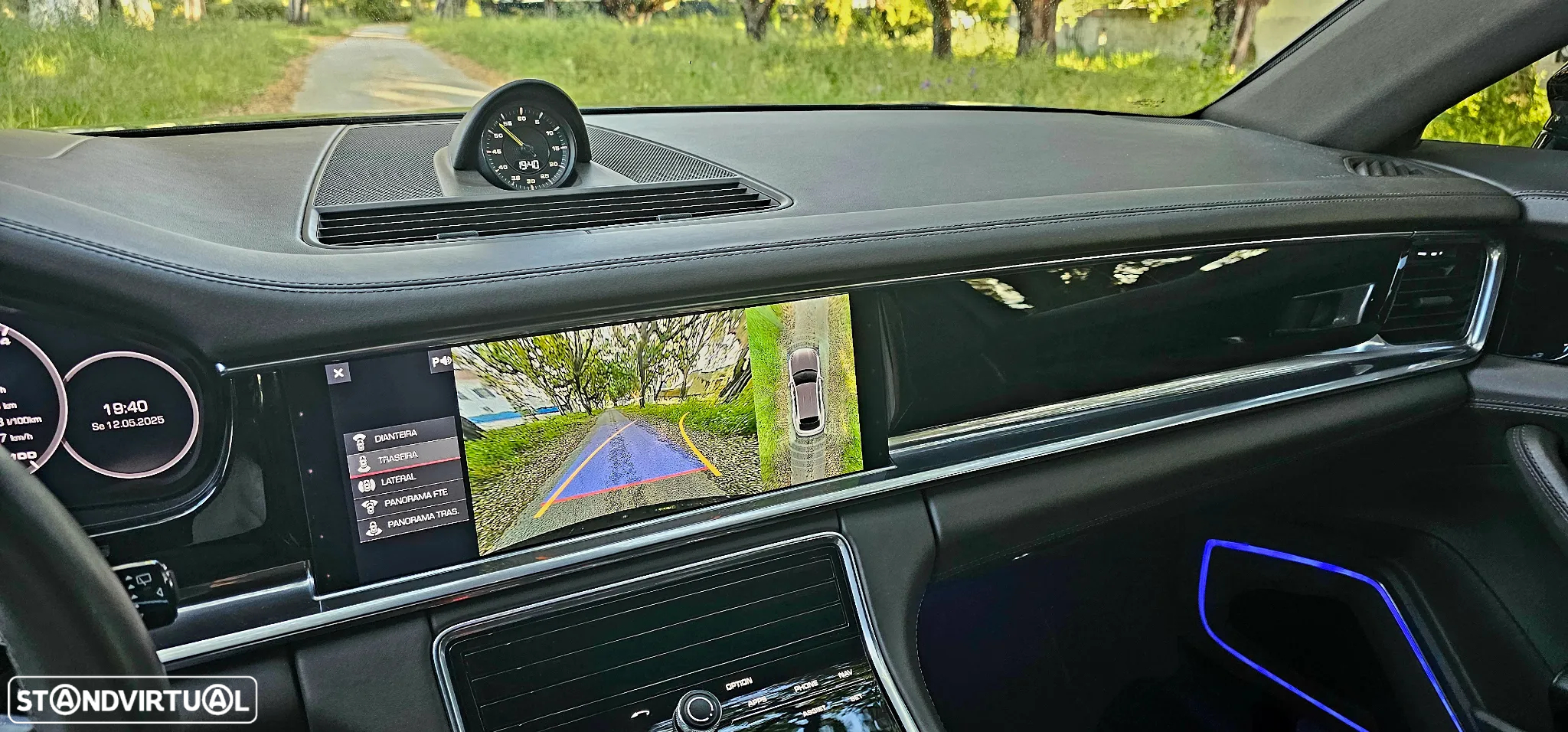 Porsche Panamera Sport Turismo 4 E-Hybrid - 38
