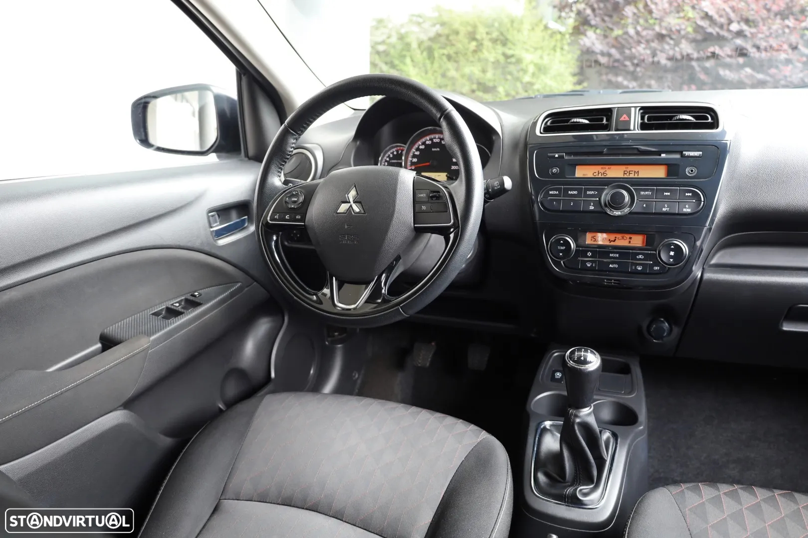 Mitsubishi Space Star 1.2 Intense - 19