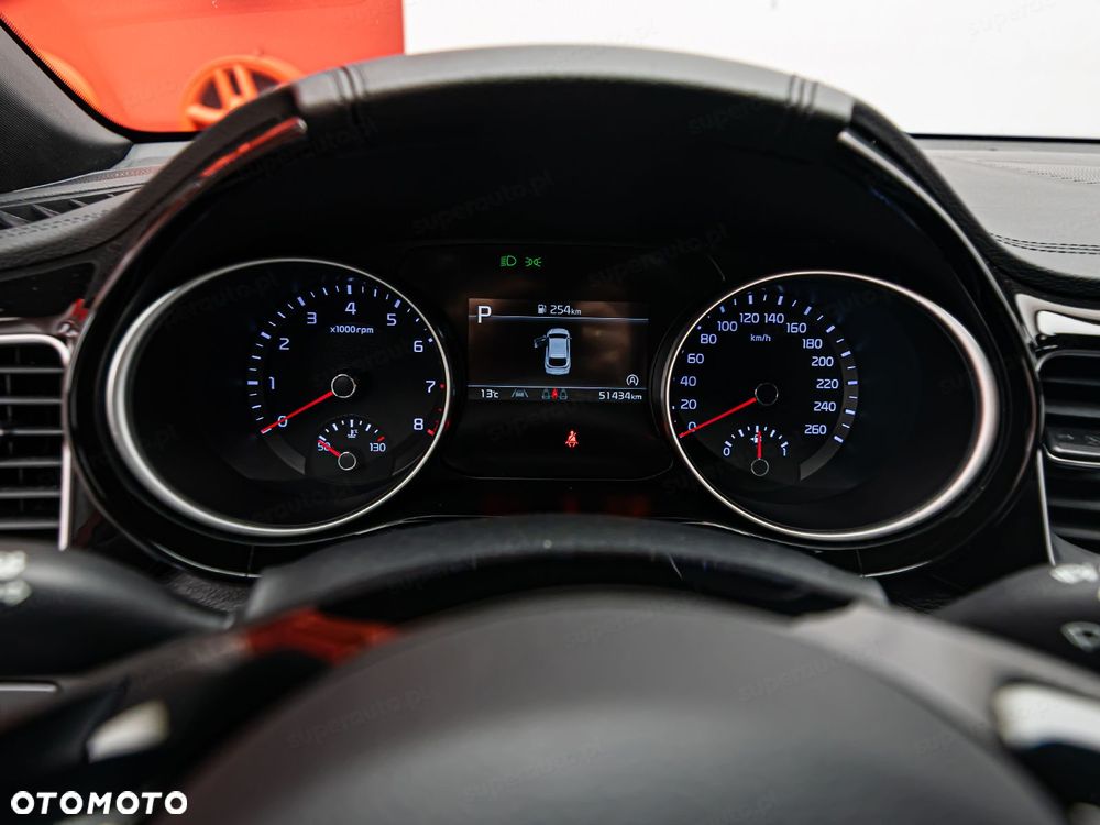 Kia ProCeed 1.6 T-GDI GT DCT - 14