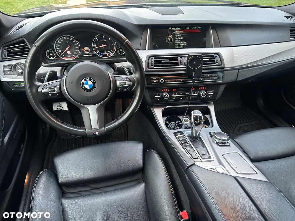 BMW Seria 5 535d xDrive - 12