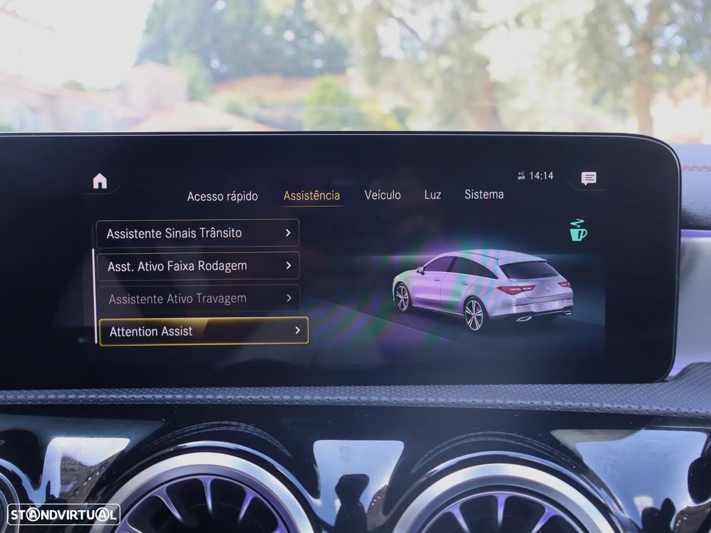 Mercedes-Benz CLA 250 e 8G-DCT AMG Line - 26