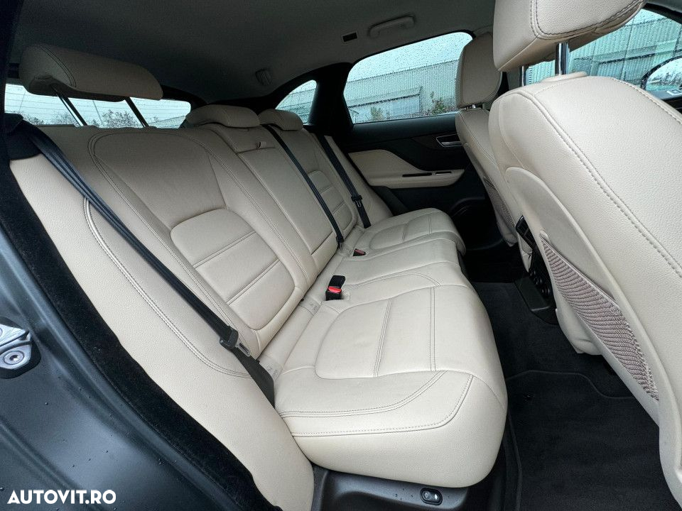 Jaguar F-Pace 20d AWD Aut. Prestige - 19