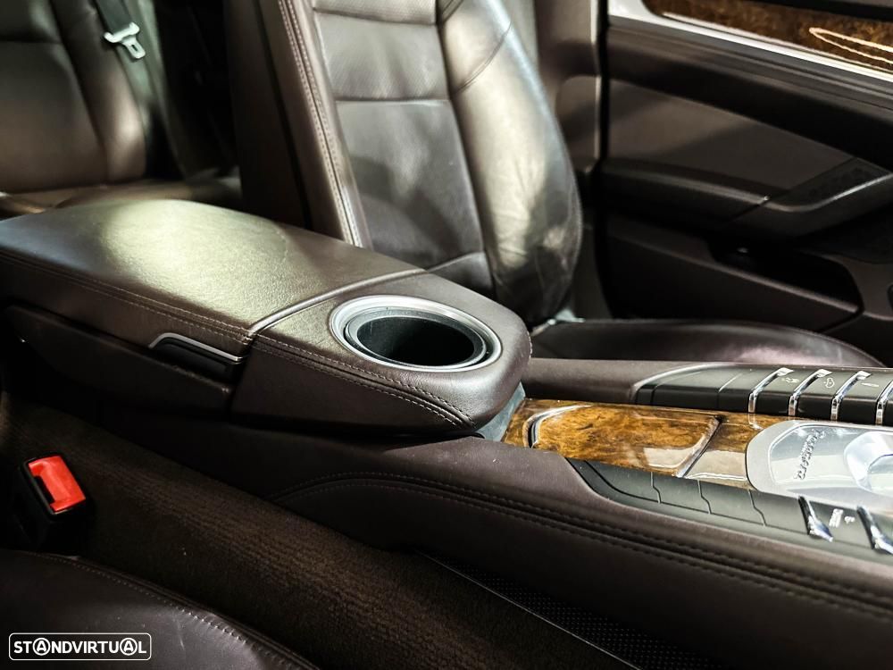 Porsche Panamera S E-Hybrid - 30