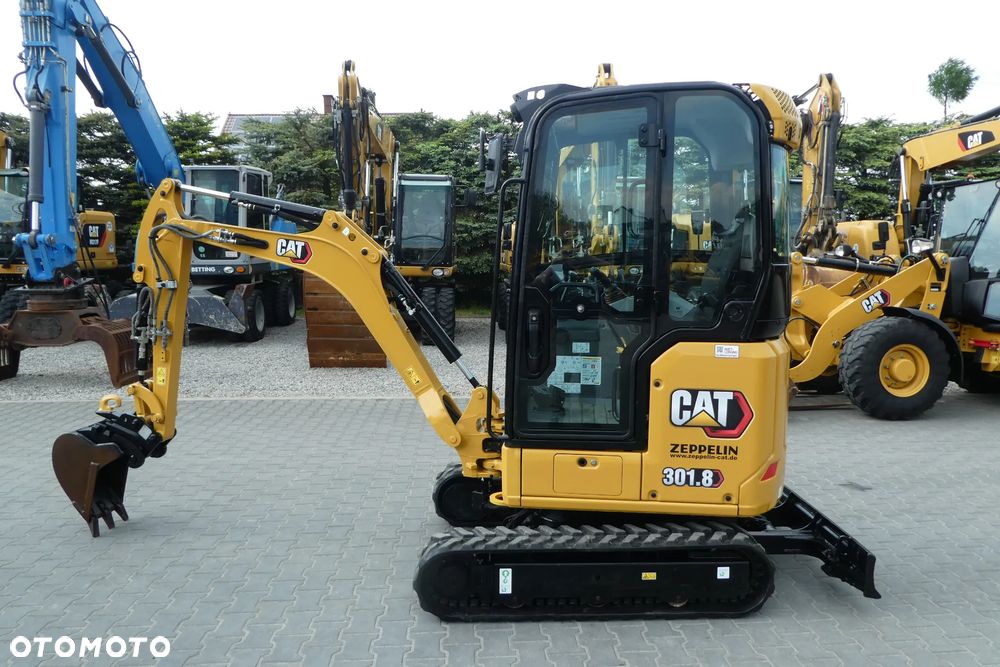 Caterpillar 301,8 PODWOZIE ROSUWANE - 1