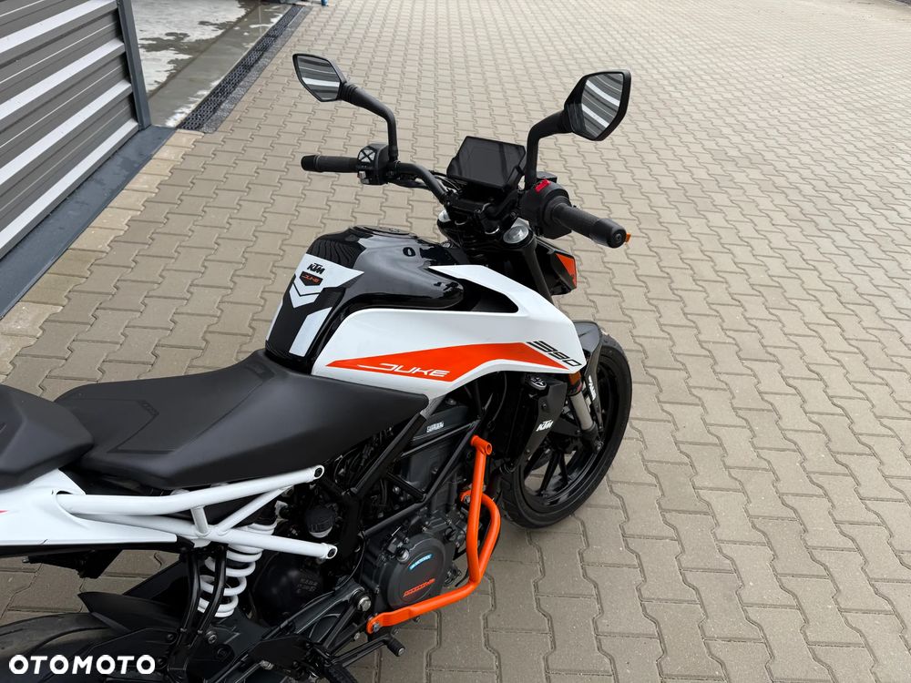 KTM Duke 390 - 22