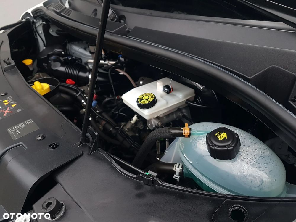 Renault MASTER CHŁODNIA AGREGAT CARRIER XARIOS 350 FUNKCJA GRZANIA IZOTERMA 4,02x2,11x1,98 ZASILANIE Z SILNIKA + ELEKTRYCZNE KLIMA - 14