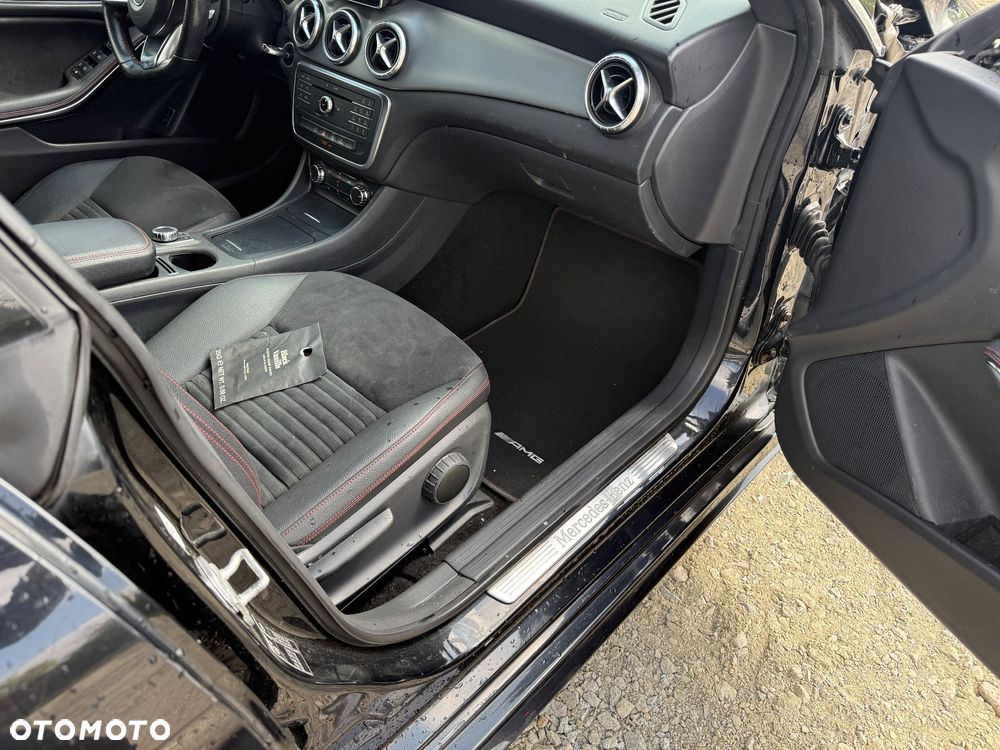 Mercedes-Benz CLA 200 d 7G-DCT SCORE - 23