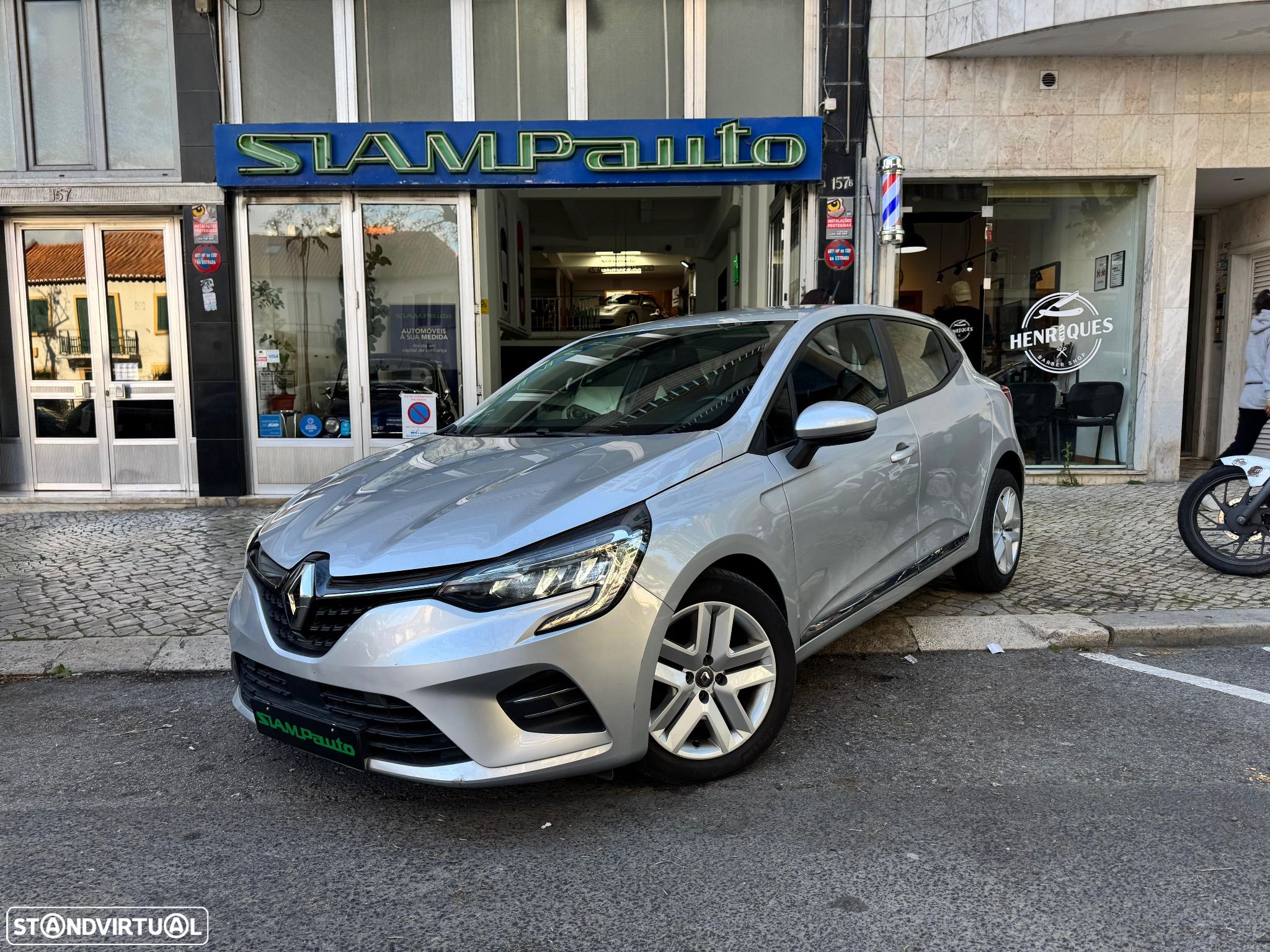 Renault Clio BLUE dCi 85 BUSINESS EDITION - 1