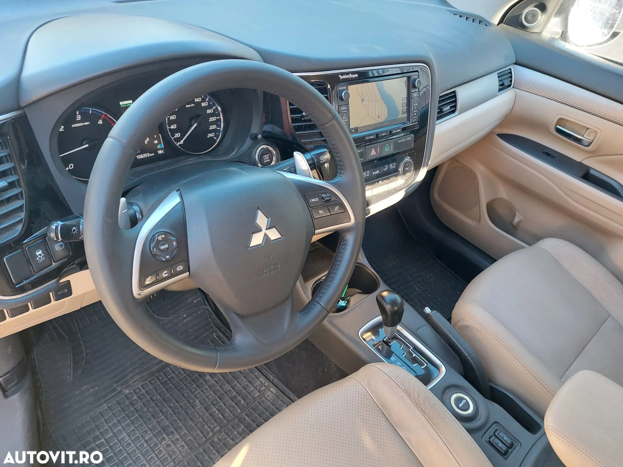 Mitsubishi Outlander 2.2L DI-D 6AT 4WD Intense+ A04 - 34