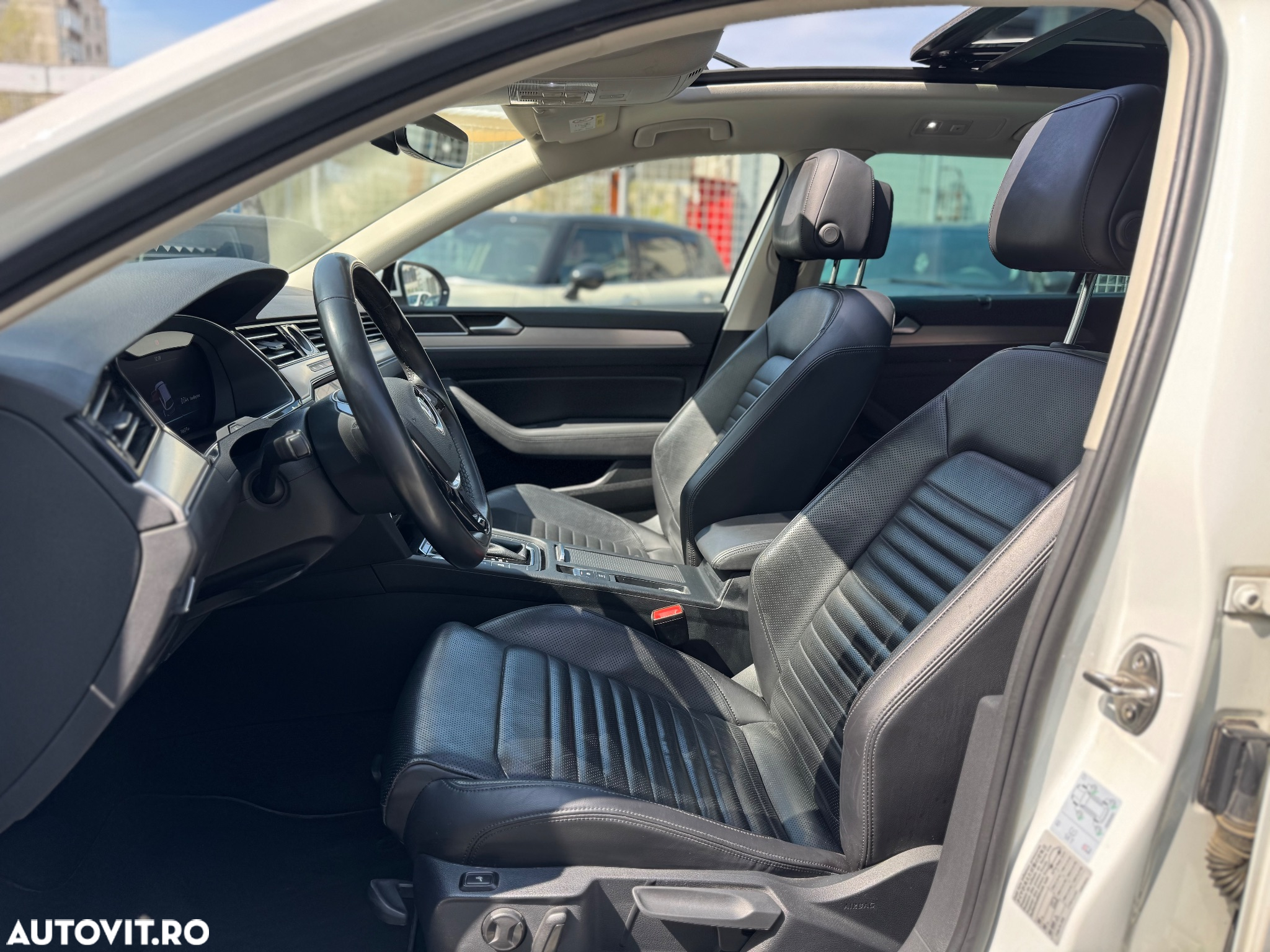 Volkswagen Passat Variant 2.0 BiTDI 4Mot DSG Highline - 16