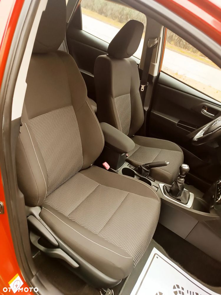 Toyota Auris - 18