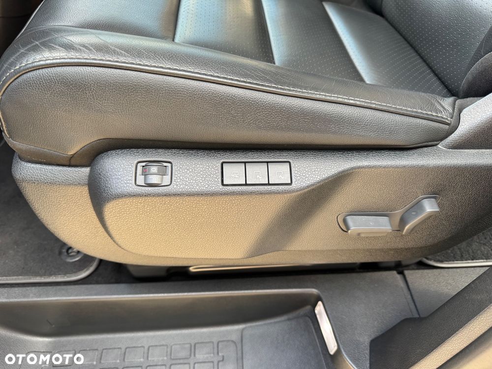 Toyota Proace Verso 2.0 D4-D Long VIP - 19