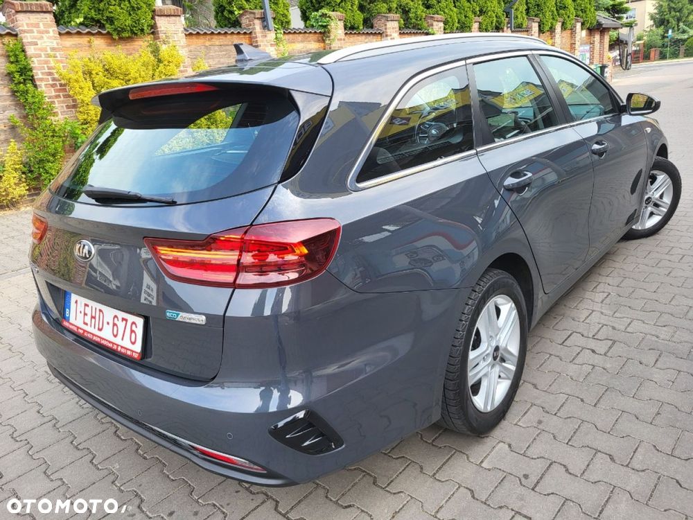 Kia Ceed - 5