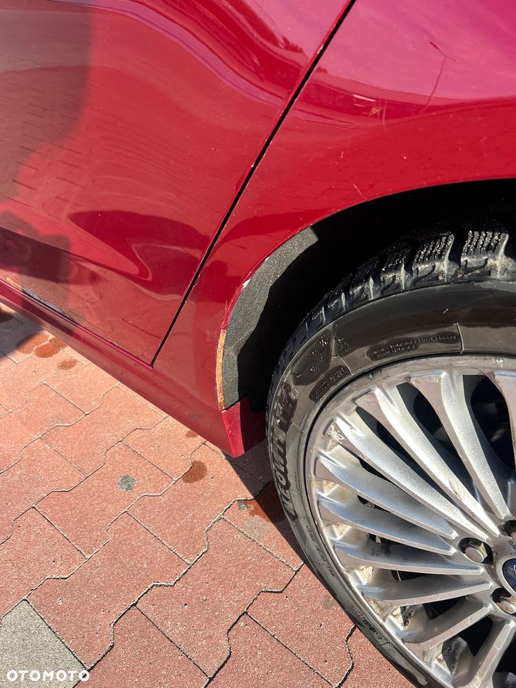 Ford Fusion - 15