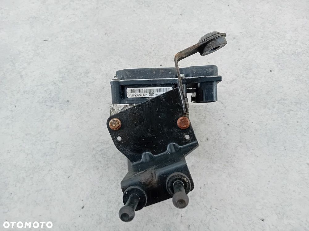 POMPA ABS SKODA FABIA II 6R0614417D 0265232282 1.2 HTP - 4