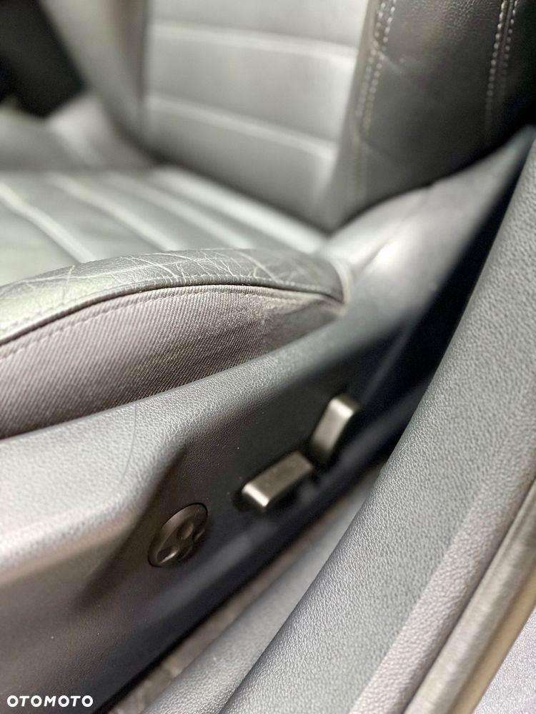 Peugeot 508 SW BlueHDi 180 EAT6 Stop&Start Allure - 28