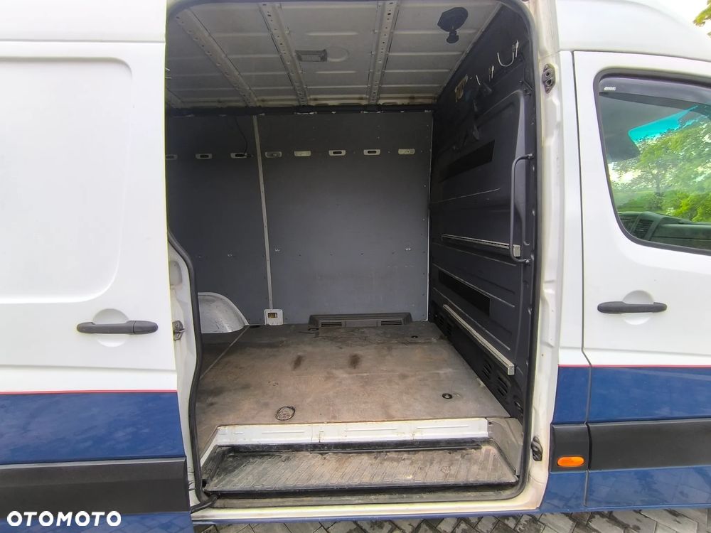 Mercedes-Benz Sprinter - 8