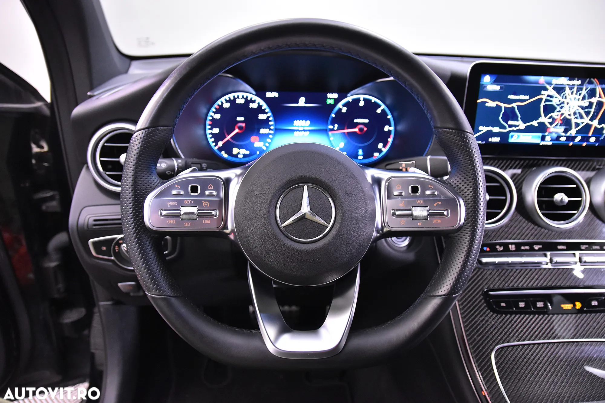 Mercedes-Benz GLC 220 d 4MATIC - 15