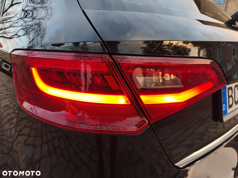 Audi A3 Sportback 2.0 TDI S tronic S line Sportpaket - 34