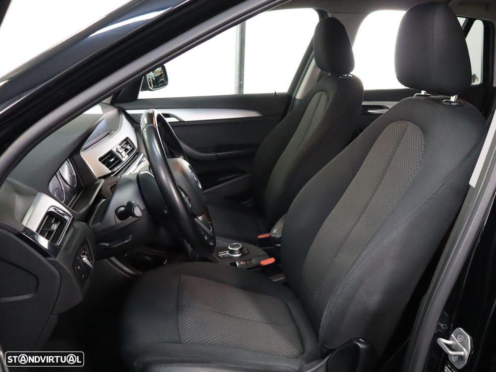 BMW X1 25 e xDrive - 10
