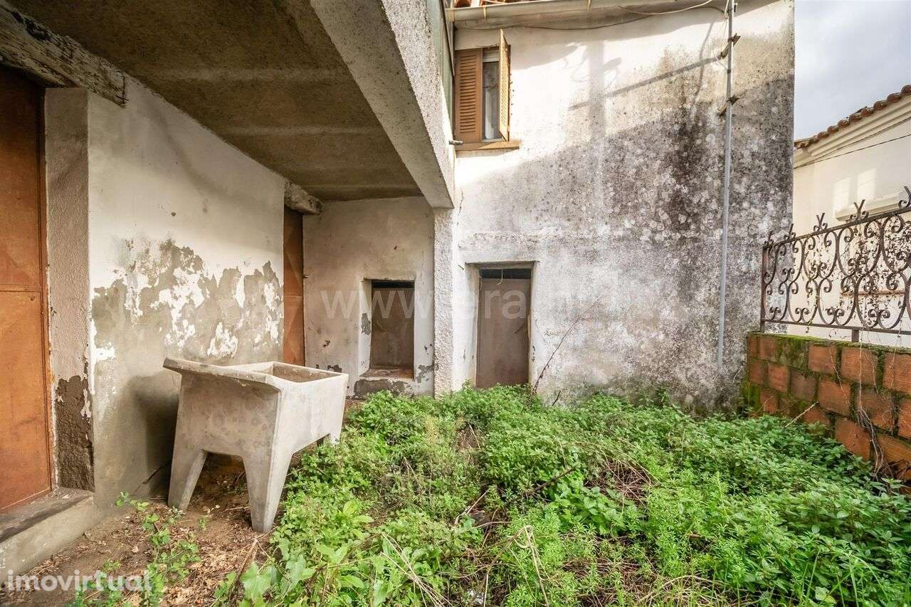 Moradia em Banda T2 / Covilhã, Peso - Grande imagem: 2/20