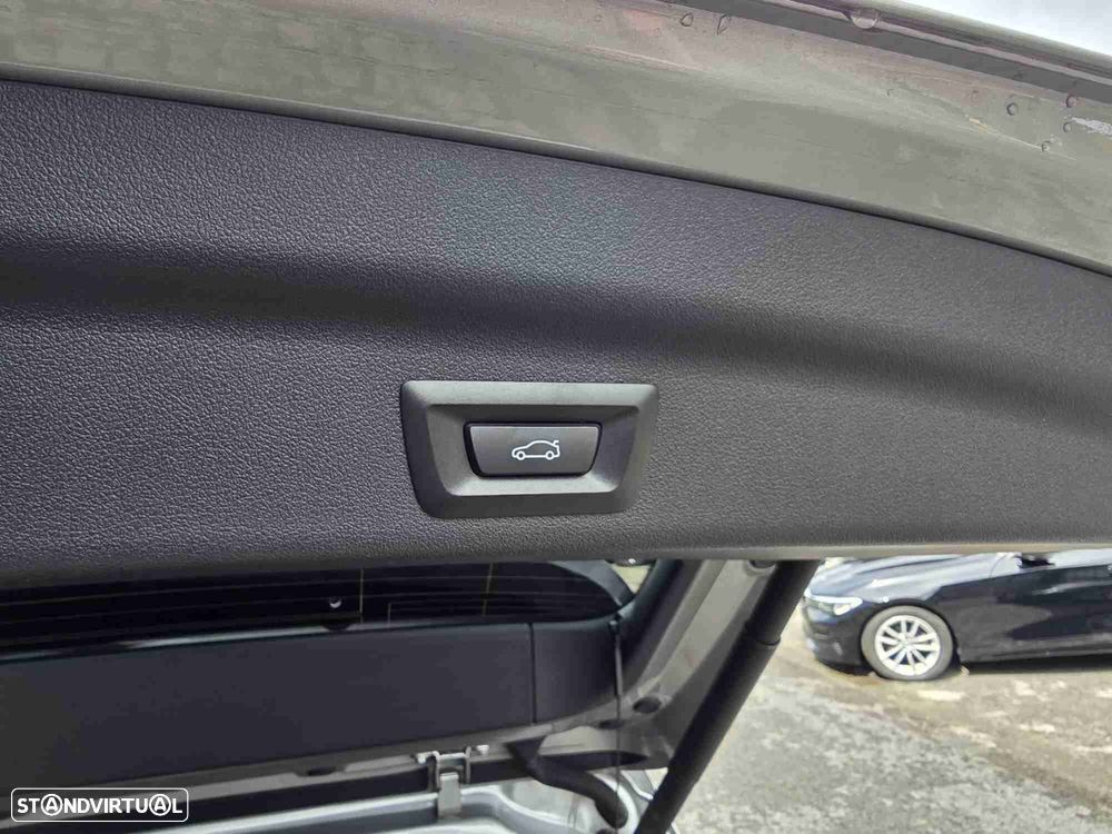 BMW iX1 xDrive30 - 15