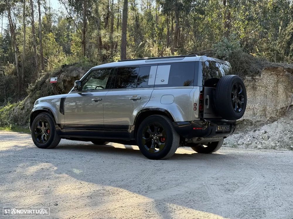 Land Rover Defender 2.0 P400e 110 AWD X-Dynamic HSE - 33