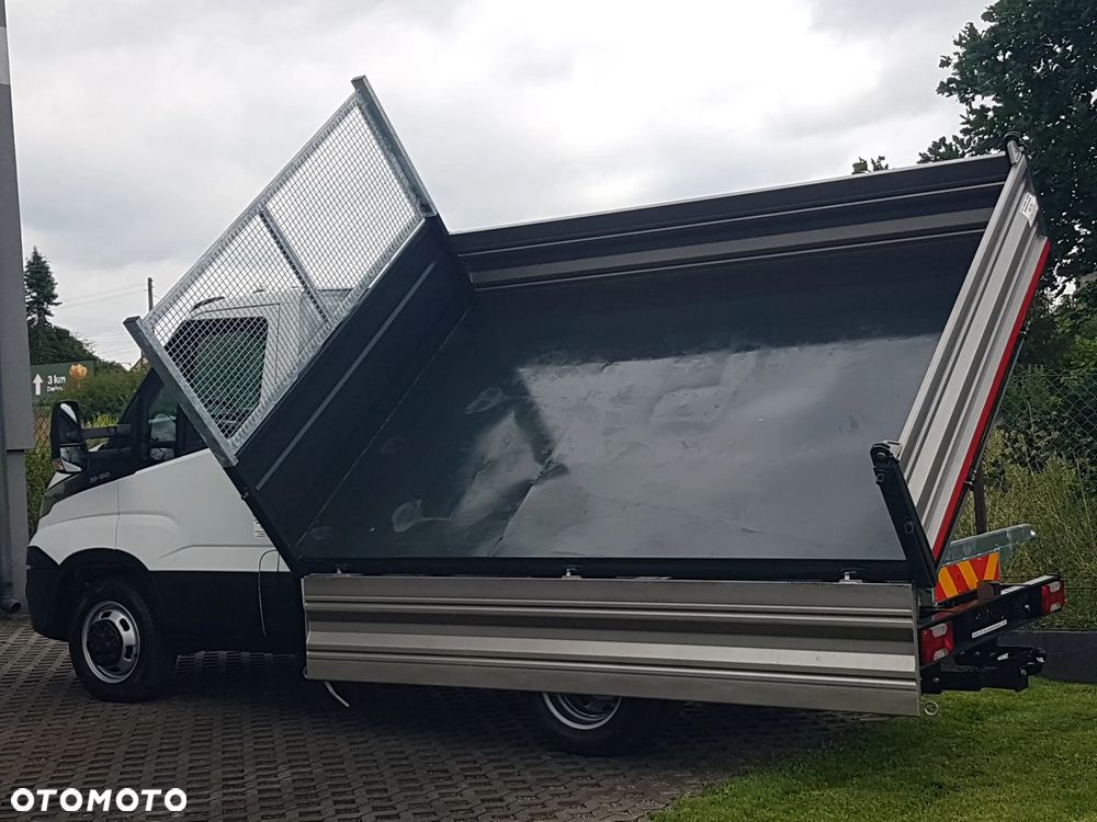 Iveco 35C15 WYWROTKA 3 STRONNA KIPER 3,20x2,06 BLIŹNIAKI KLIMA MANUAL 6-BIEGÓW HAK - 3